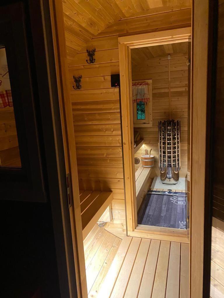 Gaestehaus Gaens - *